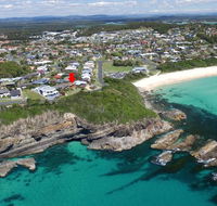 BEACH BREAK 34 CLIFF ROAD - Brisbane Tourism