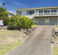 Beach Cottage Forster - Brisbane Tourism