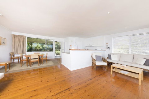 Beach Cottage, Forster - Brisbane Tourism 2