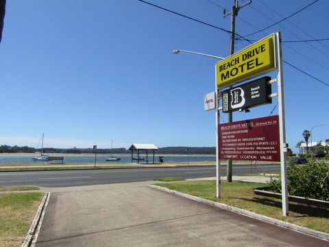 Beach Drive Motel - Tourism Brisbane 0