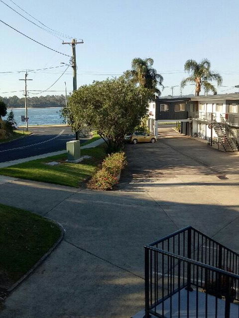 Beach Drive Motel - Tourism Brisbane 3