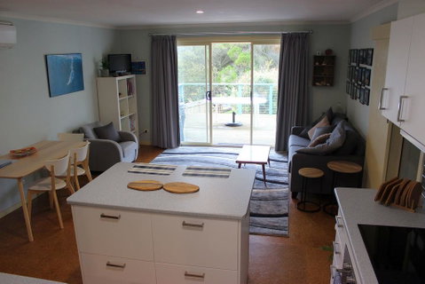 Beach House @ Smiths Beach - Tourism Brisbane 3