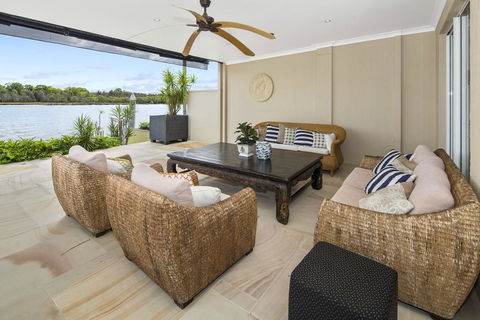 Beach House @ The Cove - Tourism Brisbane 3