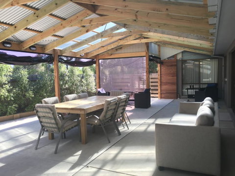 Beach House Getaway 2 - Brisbane Tourism 0