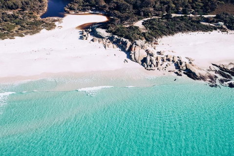 Beach Side Bay Of Fires - Brisbane Tourism 2