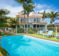 Beach Street Apartments - Tourism Brisbane