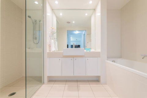 Beaches On Lammermoor Apartments - Tourism Brisbane 2