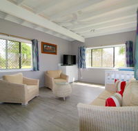 Beachfront 6 25 Willow Street - Brisbane Tourism
