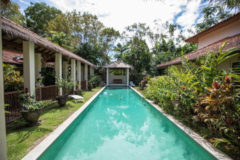 Beachfront Hideaway - Port Douglas - Tourism Brisbane 2