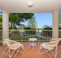 Beachfront On Marine - Tourism Brisbane
