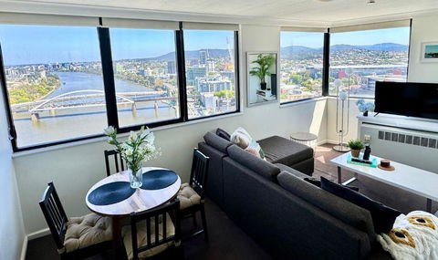 RiverView CBD Apartment Level 22 - Brisbane Tourism 0