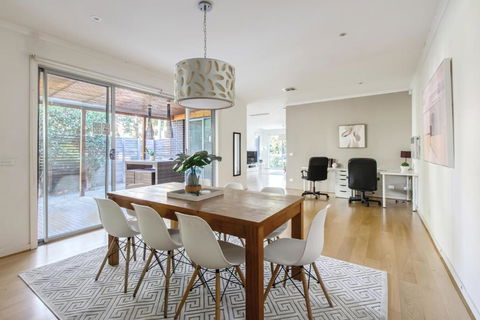 Ringtail Retreat - Contemporary Family Comforts - Tourism Brisbane 1