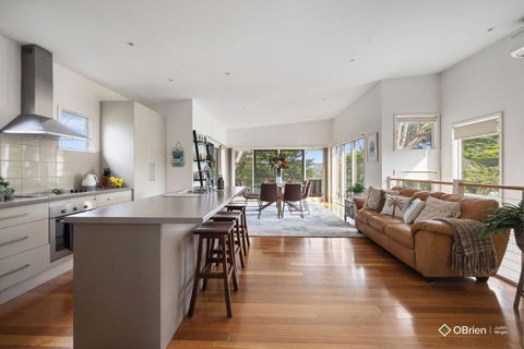 Red Rocks Beach Retreat Cowes Phillip Island - Tourism Brisbane 2