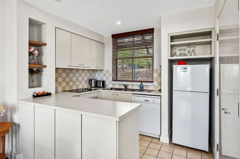 Refreshing Valley Escape - Tourism Brisbane 3