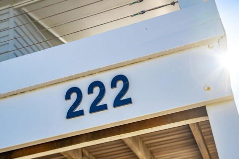 Relax At Middleton - No Linen Included - Pets Negotiable - Wi-Fi - Tourism Brisbane 1