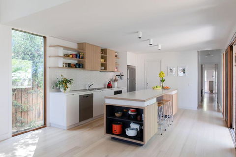 Relax By The Sea - Tourism Brisbane 1