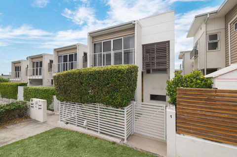 Renov Peaceful 3BR Morningside Gem: Cozy Retreat - Brisbane Tourism 3