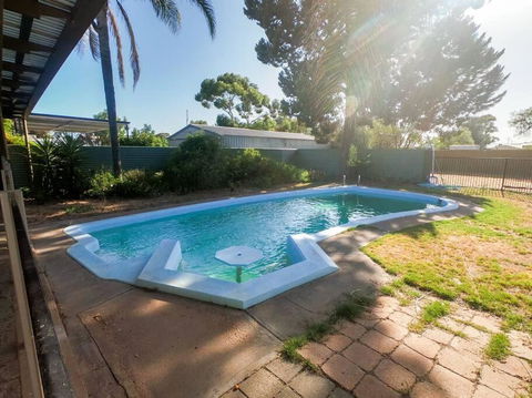 Renovated 3BD With Pool And Spa Bath - Tourism Brisbane 0