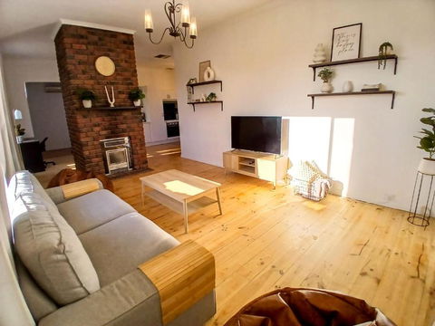 Renovated 3BD With Pool And Spa Bath - Tourism Brisbane 2