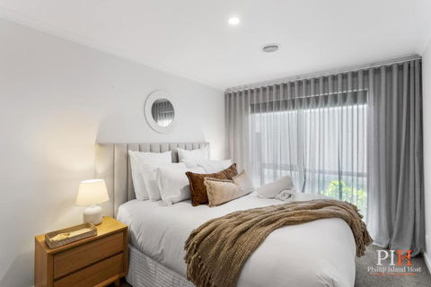 Renovated Lux Property In Quiet Estate - Tourism Brisbane 2