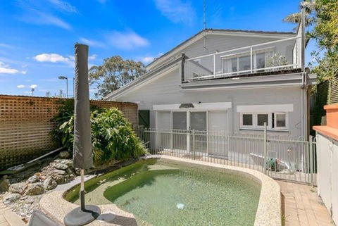 Resort Living Coogee - Brisbane Tourism 0