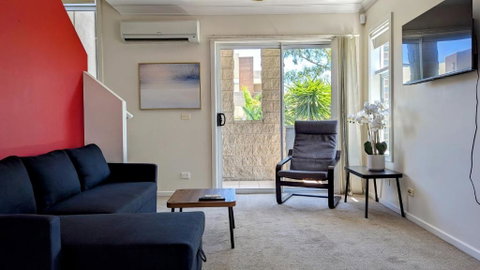 Retreat Townhouse Pentridge Village - Tourism Brisbane 0