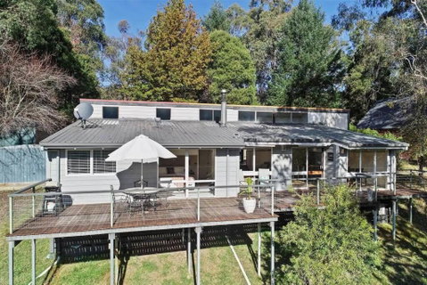 River Rest Merrijig Near Base Of Mount Buller - Tourism Brisbane 0