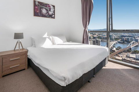 River-View Unit With Rooftop Pool Near Museums - Tourism Brisbane 3