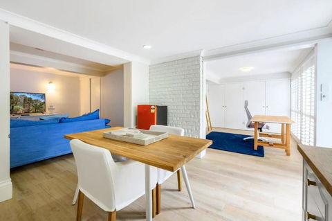 Riverfront Oasis Serene 1BRM Retreat - Tourism Brisbane 3