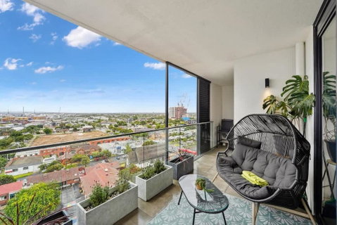 Riverina - Ultimate Footscray Getaway With Parking - Brisbane Tourism 1