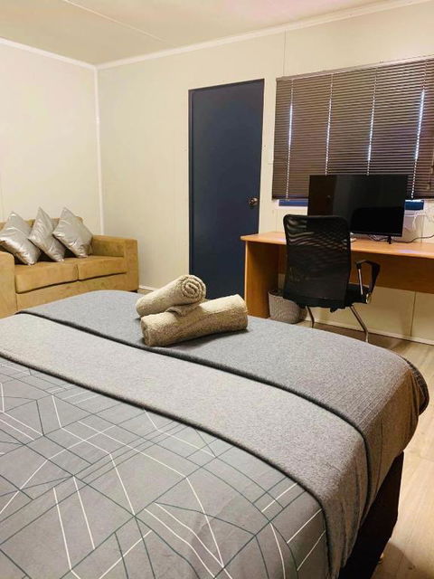 Riverside Hotel - Tourism Brisbane 0