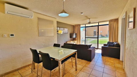 Riverview Holiday Apartment 34 - Kalbarri WA - Tourism Brisbane 1
