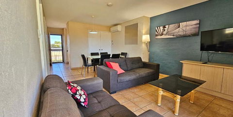 Riverview Holiday Apartment 54 - Kalbarri WA - Tourism Brisbane 1