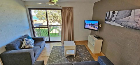 Riverview Holiday Apartment 6 - Kalbarri WA - Tourism Brisbane 1