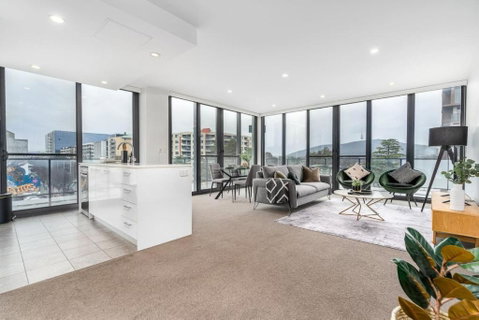 Roomy 2BR 2BA City-Centre Apt - Brisbane Tourism 0