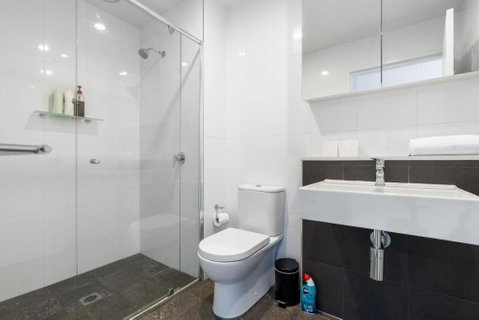 Roomy 2BR 2BA City-Centre Apt - Brisbane Tourism 3