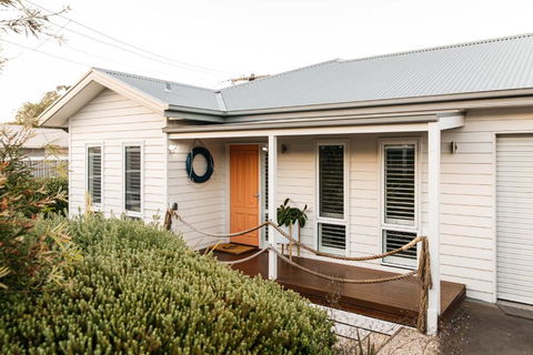 Romantic Retreat In Mornington Peninsula Heartland - Tourism Brisbane 1