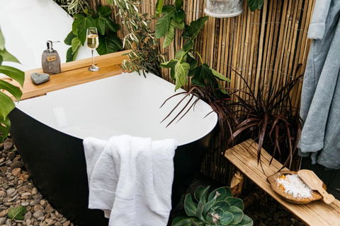 Romantic Retreat In Mornington Peninsula Heartland - Tourism Brisbane 3