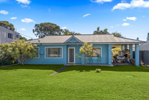 Ronnies Cottage - Tourism Brisbane 0