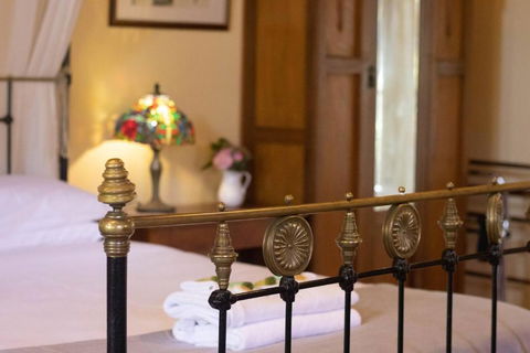 Rose Petal Cottage - Tourism Brisbane 3