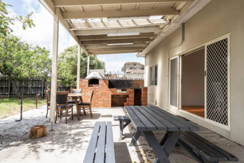Rosebud Reset - A Beachside Group Getaway - Brisbane Tourism 3