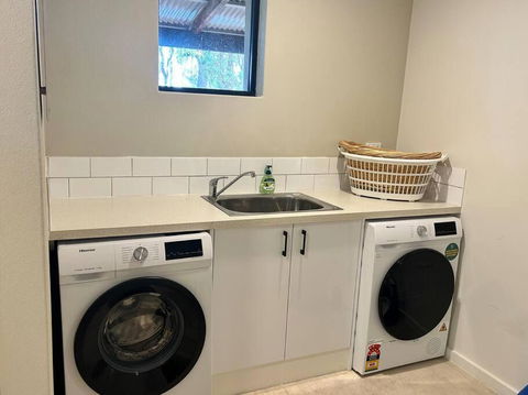 Rosella - Bushland Hideaway - Tourism Brisbane 2