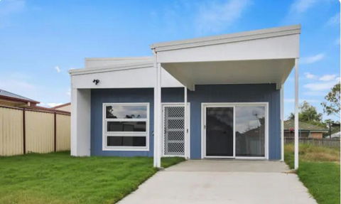 Rosewood Fully Furnished Home - Tourism Brisbane 1