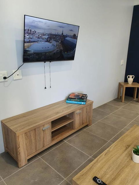Rosewood Fully Furnished Home - Tourism Brisbane 3