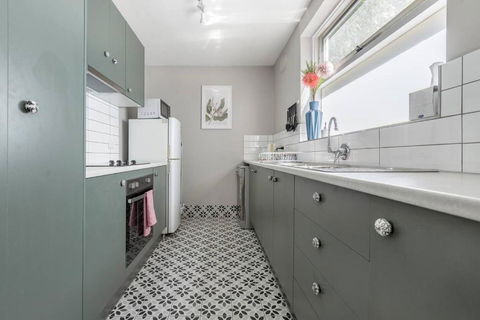 Rosewood Lodge - Cottage Charm Off High Street - Brisbane Tourism 1