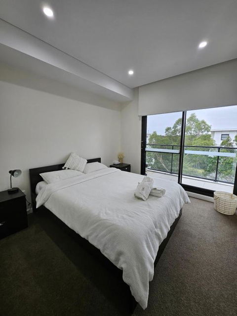 Rouse Hills TownCentre Luxury Accommodation - Tourism Brisbane 0