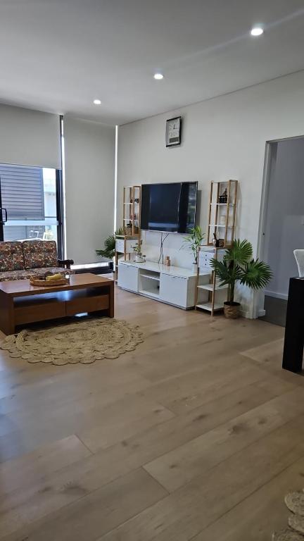 Rouse Hills TownCentre Luxury Accommodation - Tourism Brisbane 3