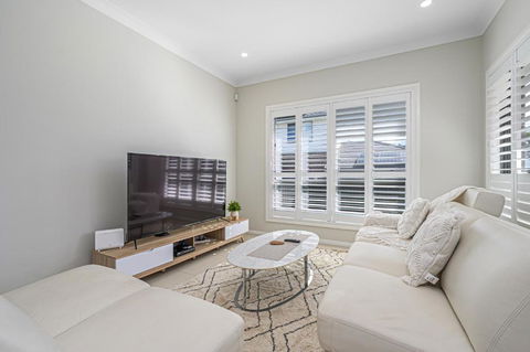 Rousehill Sweet Spacious 4BR Quiet House - Tourism Brisbane 0