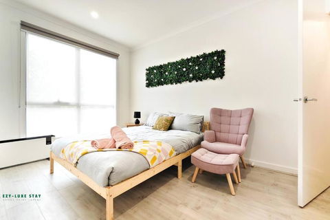 Rowville Modern Escape - Tourism Brisbane 3