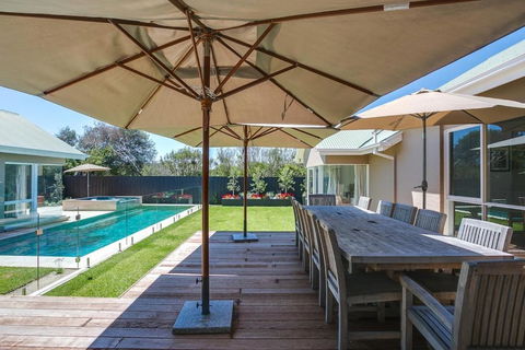 Royadie Resort - Pool Spa Tennis 500m To Beach - Tourism Brisbane 1